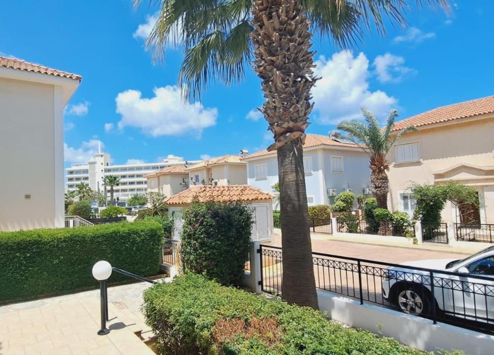 Villa Marina By Fig Tree Bay Protaras Exterior photo